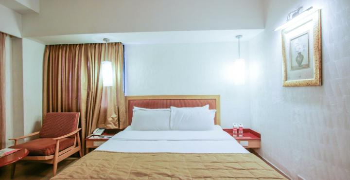 Savera Hotel Chennai Ngoại thất bức ảnh