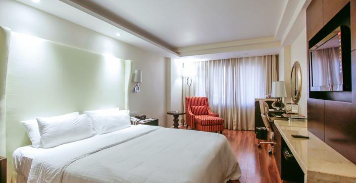 Savera Hotel Chennai Ngoại thất bức ảnh