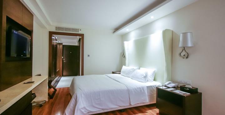 Savera Hotel Chennai Ngoại thất bức ảnh